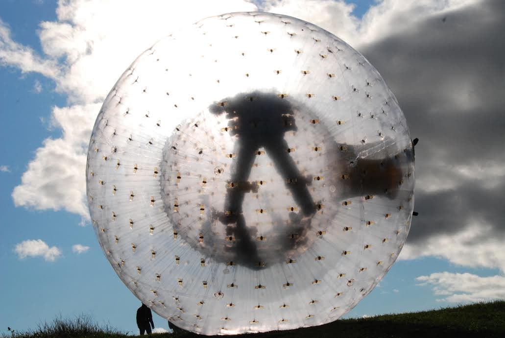 Genomskinlig zorb